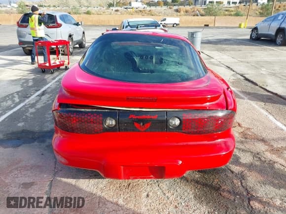 ✅ 2002 Pontiac Firebird Firebird • VIN: 2G2FS22K622117134 • Lot: 43747355. Listed on IAAI with 131,518 mi. Free auction sales archive from the USA and detailed vehicle history report at DreamBid. Image 16.