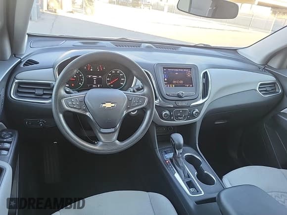 ✅ 2024 Chevrolet Equinox LS • VIN: 3GNAX5EGXRL304334 • Lot: 43820509. Wystawiony na IAAI z przebiegiem 29 502 mil. Bezpłatny archiwum sprzedaży aukcyjnych z USA i szczegółowy raport historii pojazdu na DreamBid. Zdjęcie 32.