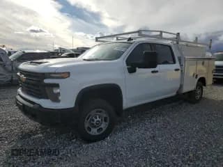 ✅ 2024 Chevrolet Silverado 2500HD Work Truck • VIN: 1GC1WLE77RF186186 • Лот: 93543815. Опубликован ранее на Copart с пробегом 38 077 миль. Бесплатный доступ к архиву аукционных продаж из США и подробный отчёт об истории автомобиля на DreamBid. Изображение 1.
