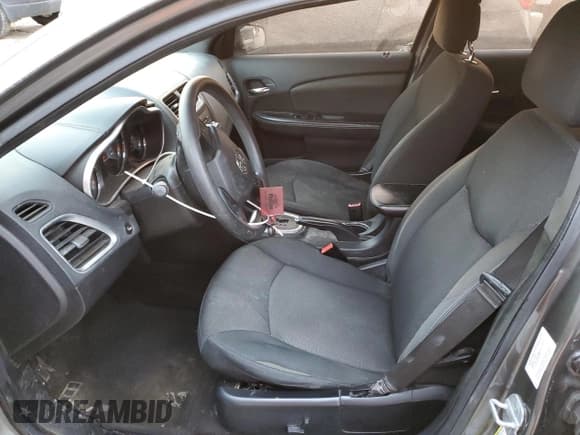 ✅ 2012 Dodge Avenger SE • VIN: 1C3CDZAG7CN269626 • Lot: 88953405. Wystawiony na Copart z przebiegiem 139 540 mil. Bezpłatny archiwum sprzedaży aukcyjnych z USA i szczegółowy raport historii pojazdu na DreamBid. Zdjęcie 7.