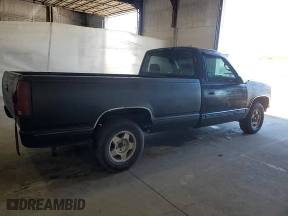 ✅ 1995 GMC Sierra 1500 • VIN: 1GTEC14H5SZ526271 • Лот: 84008495. Размещён на Copart с пробегом 177 198 миль миль. Получите бесплатный доступ к архиву аукционных продаж из США и посмотрите подробный отчёт об истории автомобиля на DreamBid. Изображение 3.