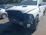 2017 Ram 1500 Night z VIN 1C6RR7MT0HS561087, wystawiony jako IAAI lot #43188191 z przebiegiem 138 239 mil mil oraz . Historia ofert i sprzedaży dostępna na DreamBid. Obrazek 6.