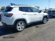 ✅ 2022 Jeep Compass Latitude • VIN: 3C4NJCBB4NT138315 • Lot: 43160735. Listed on IAAI with 57,537 mi. Free auction sales archive from the USA and detailed vehicle history report at DreamBid. Image 4.