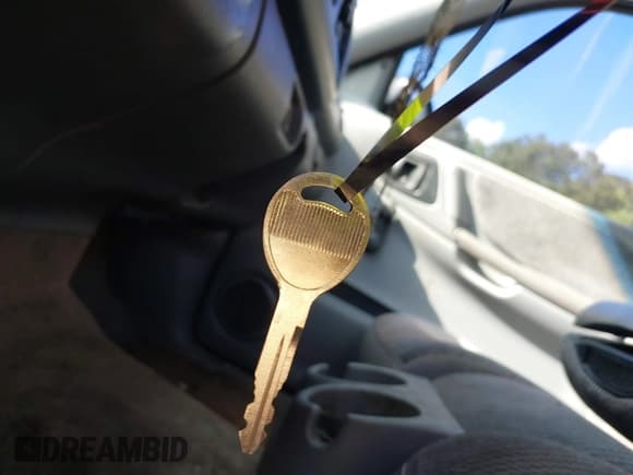 ✅ 1997 Dodge Dakota • VIN: 1B7FL26X6VS243843 • Lot: 42116742. Wystawiony na IAAI z przebiegiem 266 588 mil. Bezpłatny archiwum sprzedaży aukcyjnych z USA i szczegółowy raport historii pojazdu na DreamBid. Zdjęcie 11.