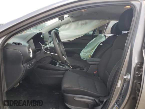 ✅ 2022 Kia Forte LXS • VIN: 3KPF24ADXNE437287 • Lot: 85713675. Wystawiony na Copart z przebiegiem 90 989 mil. Bezpłatny archiwum sprzedaży aukcyjnych z USA i szczegółowy raport historii pojazdu na DreamBid. Zdjęcie 7.