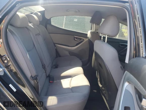 ✅ 2014 Hyundai Elantra SE • VIN: KMHDH4AE4EU215338 • Lot: 71023665. Listed on Copart with 82,825 mi. Free auction sales archive from the USA and detailed vehicle history report at DreamBid. Image 10.