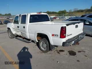 2007 Chevrolet Silverado 1500HD LT2 с VIN 1GCGK13U27F172888, выставлен на аукционе IAAI как лот 43312240 с пробегом 134 399 миль миль и . История ставок и продаж доступна на DreamBid. Изображение 3.