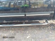 ✅ 2005 Chevrolet Silverado 1500 LS • VIN: 2GCEK13T351265535 • Lot: 43638148. Wystawiony na IAAI z przebiegiem 194 647 mil. Bezpłatny archiwum sprzedaży aukcyjnych z USA i szczegółowy raport historii pojazdu na DreamBid. Zdjęcie 6.