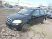 2007 Chevrolet Aveo LS z VIN KL1TD56647B107715, wystawiony jako IAAI lot #41479451 z przebiegiem 132 393 mil mil oraz . Historia ofert i sprzedaży dostępna na DreamBid. Obrazek 2.