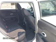 ✅ 2015 Kia Soul • VIN: KNDJN2A26F7125683 • Lot: 42859048. Wystawiony na IAAI z przebiegiem 69 527 mil. Bezpłatny archiwum sprzedaży aukcyjnych z USA i szczegółowy raport historii pojazdu na DreamBid. Zdjęcie 8.