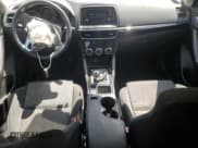 ✅ 2016 Mazda CX-5 Sport • VIN: JM3KE2BE9G0761402 • Lot: 70486465. Wystawiony na Copart z przebiegiem 126 042 mil. Bezpłatny archiwum sprzedaży aukcyjnych z USA i szczegółowy raport historii pojazdu na DreamBid. Zdjęcie 8.