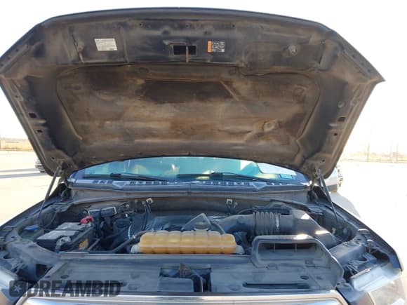 ✅ 2015 Ford F-150 XLT • VIN: 1FTEW1EF1FKE62684 • Lot: 43184016. Listed on IAAI with 289,282 mi. Free auction sales archive from the USA and detailed vehicle history report at DreamBid. Image 10.