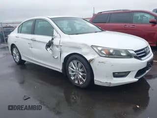 ✅ 2014 Honda Accord EX-L • VIN: 1HGCR2F83EA079632 • Lot: 43521790. Wystawiony na IAAI z przebiegiem 288 146 mil. Bezpłatny archiwum sprzedaży aukcyjnych z USA i szczegółowy raport historii pojazdu na DreamBid. Zdjęcie 1.