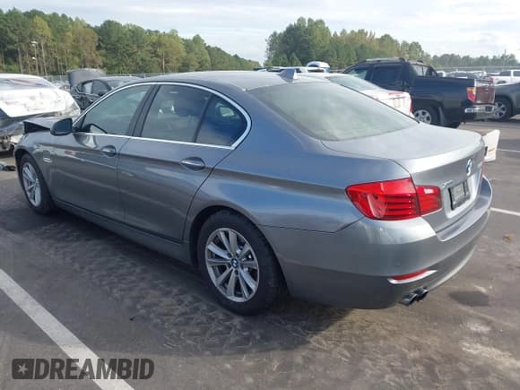 ✅ 2016 BMW 5 Series 528i xDrive • VIN: WBA5A7C52GG642706 • Лот: 43409007. Опубликован ранее на IAAI с пробегом 70 026 миль. Бесплатный доступ к архиву аукционных продаж из США и подробный отчёт об истории автомобиля на DreamBid. Изображение 3.