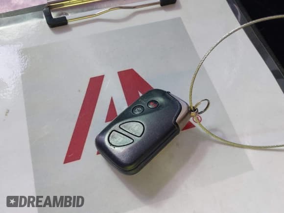 ✅ 2010 Lexus IS 250 • VIN: JTHCF5C26A5041855 • Lot: 43061275. Wystawiony na IAAI z przebiegiem 165 651 mil. Bezpłatny archiwum sprzedaży aukcyjnych z USA i szczegółowy raport historii pojazdu na DreamBid. Zdjęcie 11.