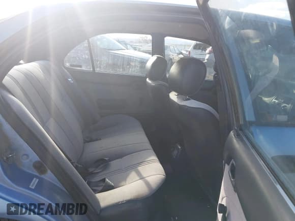 ✅ 1995 Geo Prizm • VIN: 1Y1SK5263SZ078414 • Лот: 42101078. Опубликован ранее на IAAI с пробегом 221 055 миль. Бесплатный доступ к архиву аукционных продаж из США и подробный отчёт об истории автомобиля на DreamBid. Изображение 8.