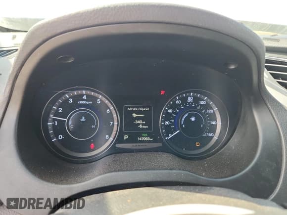 ✅ 2017 Hyundai Azera Limited • VIN: KMHFH4JG3HA591531 • Lot: 85139655. Wystawiony na Copart z przebiegiem 147 093 mil. Bezpłatny archiwum sprzedaży aukcyjnych z USA i szczegółowy raport historii pojazdu na DreamBid. Zdjęcie 9.