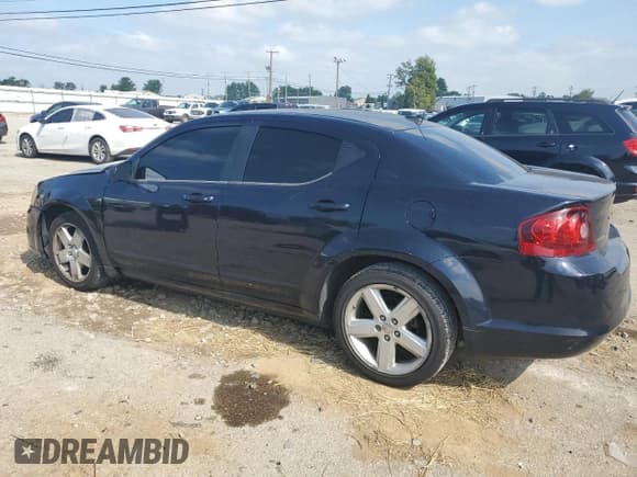 ✅ 2011 Dodge Avenger Mainstreet • VIN: 1B3BD1FB0BN556943 • Лот: 74242274. Опубликован ранее на Copart с пробегом 160 927 миль. Бесплатный доступ к архиву аукционных продаж из США и подробный отчёт об истории автомобиля на DreamBid. Изображение 2.