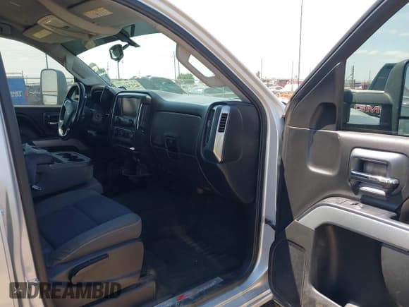 ✅ 2015 Chevrolet Silverado 2500HD LT • VIN: 1GC1KVEG7FF501135 • Lot: 42374401. Listed on IAAI with 135,855 mi. Free auction sales archive from the USA and detailed vehicle history report at DreamBid. Image 5.