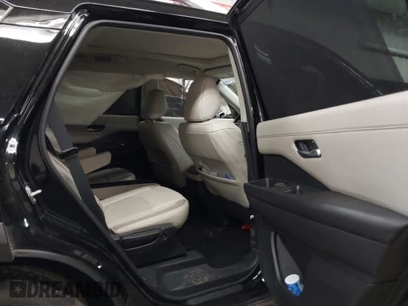 ✅ 2024 Nissan Pathfinder SL • VIN: 5N1DR3CB8RC266038 • Lot: 43524206. Wystawiony na IAAI z przebiegiem 25 963 mil. Bezpłatny archiwum sprzedaży aukcyjnych z USA i szczegółowy raport historii pojazdu na DreamBid. Zdjęcie 8.