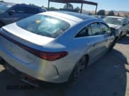 ✅ 2024 Mercedes-Benz EQS 450 • VIN: W1KCG2EB8RA048762 • Lot: 43200584. Listed on IAAI with Not provided. Free auction sales archive from the USA and detailed vehicle history report at DreamBid. Image 4.