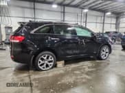 ✅ 2017 Kia Sorento SX • VIN: 5XYPKDA52HG242367 • Lot: 83822855. Wystawiony na Copart z przebiegiem 126 462 mil. Bezpłatny archiwum sprzedaży aukcyjnych z USA i szczegółowy raport historii pojazdu na DreamBid. Zdjęcie 3.