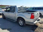 ✅ 2001 Ford Explorer Sport Trac • VIN: 1FMZU77E41UC02724 • Lot: 42462705. Wystawiony na IAAI z przebiegiem 205 638 mil. Bezpłatny archiwum sprzedaży aukcyjnych z USA i szczegółowy raport historii pojazdu na DreamBid. Zdjęcie 3.