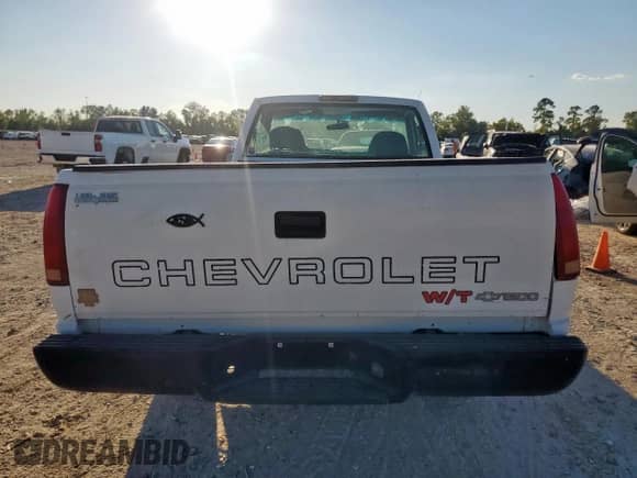 1998 Chevrolet Silverado 1500 z VIN 1GCEC14W5WZ275210, wystawiony jako Copart lot #84660155 z przebiegiem 137 219 mil mil oraz Nie do naprawy • Non repairable. Historia ofert i sprzedaży dostępna na DreamBid. Obrazek 10.