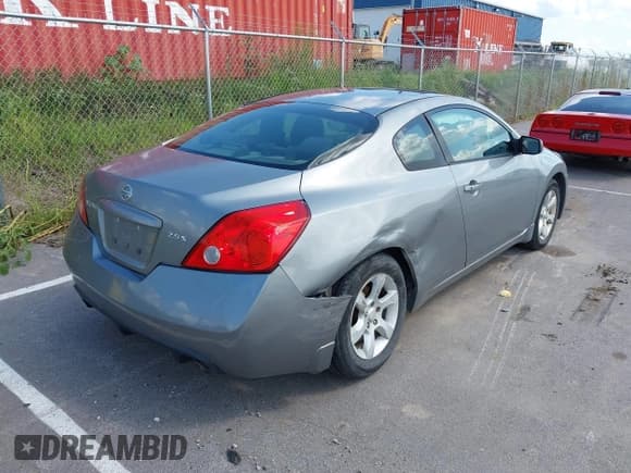 ✅ 2009 Nissan Altima S • VIN: 1N4AL24E59C189968 • Lot: 42982178. Wystawiony na IAAI z przebiegiem 174 196 mil. Bezpłatny archiwum sprzedaży aukcyjnych z USA i szczegółowy raport historii pojazdu na DreamBid. Zdjęcie 4.