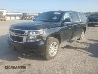 ✅ 2019 Chevrolet Suburban LS • VIN: 1GNSKGKC3KR241141 • Lot: 52169965. Listed on Copart with 62,266 mi. Free auction sales archive from the USA and detailed vehicle history report at DreamBid. Image 1.
