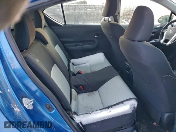 ✅ 2015 Toyota Prius Two • VIN: JTDKDTB37F1583997 • Lot: 95010535. Wystawiony na Copart z przebiegiem Nie podano. Bezpłatny archiwum sprzedaży aukcyjnych z USA i szczegółowy raport historii pojazdu na DreamBid. Zdjęcie 10.