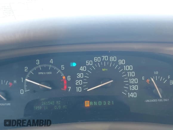 ✅ 2002 Buick Park Avenue • VIN: 1G4CW54K624123281 • Лот: 43624522. Опубликован ранее на IAAI с пробегом 261 542 миль. Бесплатный доступ к архиву аукционных продаж из США и подробный отчёт об истории автомобиля на DreamBid. Изображение 7.