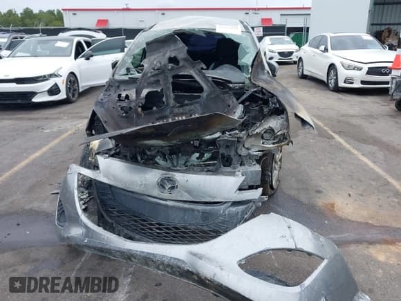 ✅ 2012 Mazda 5 Sport • VIN: JM1CW2BL4C0133346 • Lot: 43427622. Listed on IAAI with 89,283 mi. Free auction sales archive from the USA and detailed vehicle history report at DreamBid. Image 6.