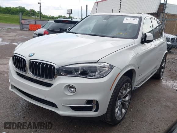 ✅ 2017 BMW X5 xDrive40e • VIN: 5UXKT0C39H0S81554 • Лот: 42177364. Опубликован ранее на IAAI с пробегом 46 441 миль. Бесплатный доступ к архиву аукционных продаж из США и подробный отчёт об истории автомобиля на DreamBid. Изображение 2.