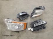 ✅ 2016 Ford Expedition XLT • VIN: 1FMJU1JT6GEF31140 • Lot: 65533035. Listed on Copart with 121,232 mi. Free auction sales archive from the USA and detailed vehicle history report at DreamBid. Image 13.