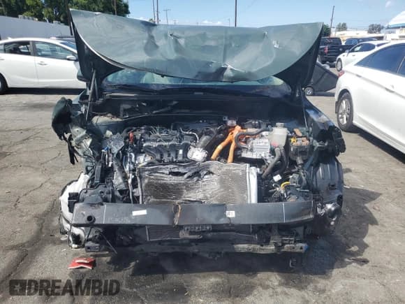 ✅ 2024 Kia Niro SX • VIN: KNDCT3LE1R5126154 • Lot: 82093055. Wystawiony na Copart z przebiegiem 31 859 mil. Bezpłatny archiwum sprzedaży aukcyjnych z USA i szczegółowy raport historii pojazdu na DreamBid. Zdjęcie 5.