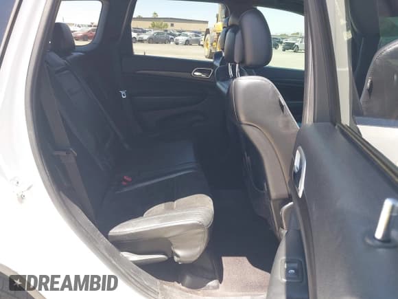✅ 2015 Jeep Grand Cherokee Altitude • VIN: 1C4RJEAG1FC242431 • Lot: 42625796. Listed on IAAI with 159,277 mi. Free auction sales archive from the USA and detailed vehicle history report at DreamBid. Image 8.