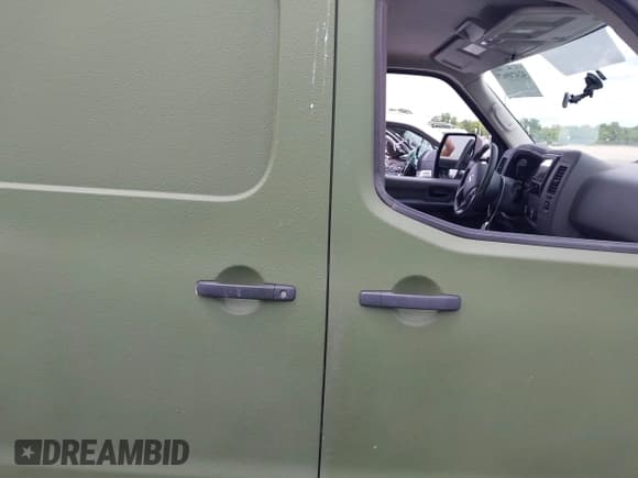 ✅ 2021 Nissan NV Cargo SL • VIN: 1N6AF0KY3MN807284 • Lot: 42470967. Wystawiony na IAAI z przebiegiem Nie podano. Bezpłatny archiwum sprzedaży aukcyjnych z USA i szczegółowy raport historii pojazdu na DreamBid. Zdjęcie 13.