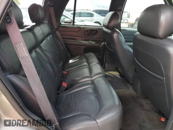 1998 Chevrolet Blazer LS with VIN 1GNCS13W4W2165387, listed as a Copart auction lot 64096254 with 287,101 mi miles and Salvage title. Bid and sale history available at DreamBid. Image 11.