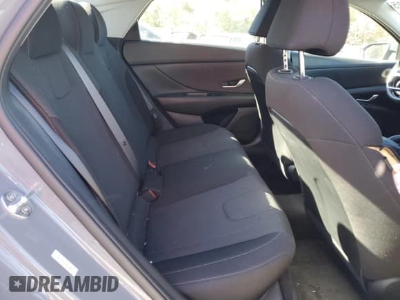 ✅ 2021 Hyundai Elantra SE • VIN: KMHLL4AGXMU213054 • Lot: 82512015. Listed on Copart with 35,778 mi. Free auction sales archive from the USA and detailed vehicle history report at DreamBid. Image 10.