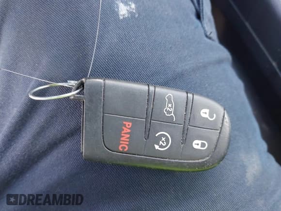 ✅ 2015 Jeep Grand Cherokee Altitude • VIN: 1C4RJFAG8FC196473 • Лот: 43104262. Опубликован ранее на IAAI с пробегом 130 857 миль. Бесплатный доступ к архиву аукционных продаж из США и подробный отчёт об истории автомобиля на DreamBid. Изображение 11.