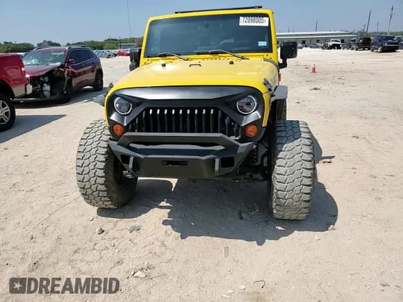 ✅ 2008 Jeep Wrangler Rubicon • VIN: 1J4GA64188L625817 • Лот: 72098005. Опубликован ранее на Copart с пробегом Не указан. Бесплатный доступ к архиву аукционных продаж из США и подробный отчёт об истории автомобиля на DreamBid. Изображение 13.