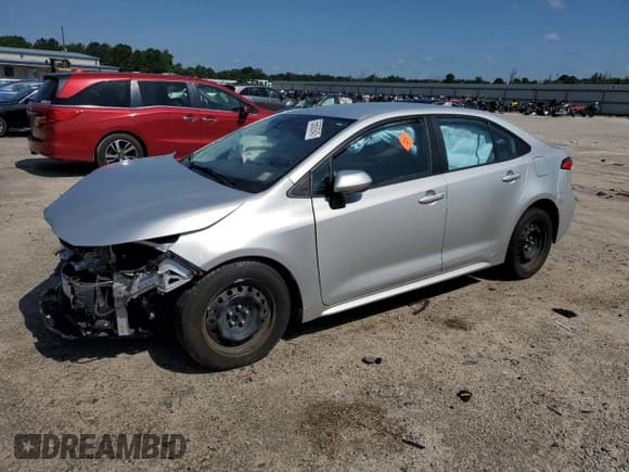 ✅ 2021 Toyota Corolla LE • VIN: 5YFEPMAE1MP258946 • Lot: 65600945. Listed on Copart with 79,598 mi. Free auction sales archive from the USA and detailed vehicle history report at DreamBid. Image 1.