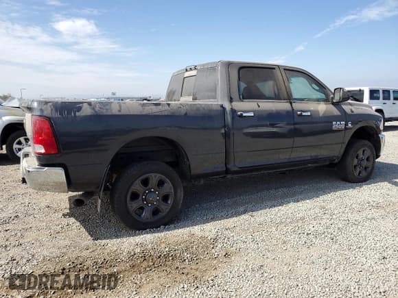 ✅ 2014 Ram 2500 SLT • VIN: 3C6UR5DL0EG179756 • Lot: 63287975. Listed on Copart with 125,955 mi. Free auction sales archive from the USA and detailed vehicle history report at DreamBid. Image 3.