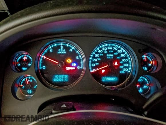 ✅ 2007 Chevrolet Avalanche LS • VIN: 3GNEC12047G278719 • Lot: 94349175. Listed on Copart with 180,826 mi. Free auction sales archive from the USA and detailed vehicle history report at DreamBid. Image 9.