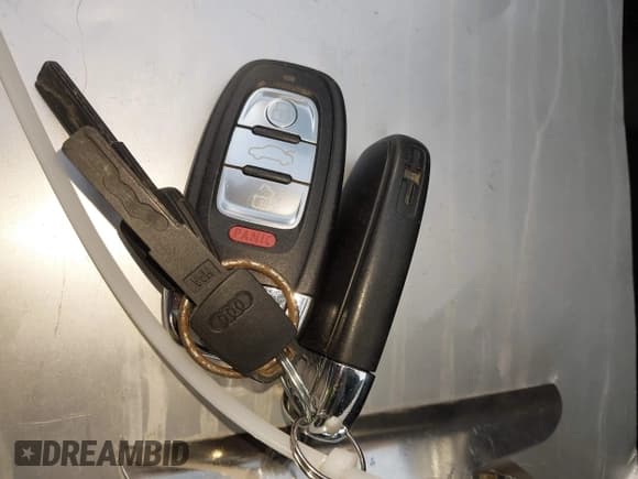 ✅ 2015 Audi allroad A4 Premium Plus • VIN: WA1UFAFL7FA112153 • Лот: 42598704. Опубликован ранее на IAAI с пробегом 55 998 миль. Бесплатный доступ к архиву аукционных продаж из США и подробный отчёт об истории автомобиля на DreamBid. Изображение 11.