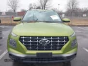 ✅ 2021 Hyundai Venue Denim • VIN: KMHRC8A39MU125109 • Lot: 41683871. Listed on IAAI with 50,188 mi. Free auction sales archive from the USA and detailed vehicle history report at DreamBid. Image 12.