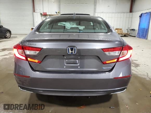 ✅ 2021 Honda Accord EX • VIN: 1HGCV3F48MA012148 • Лот: 92365095. Опубликован ранее на Copart с пробегом 28 073 миль. Бесплатный доступ к архиву аукционных продаж из США и подробный отчёт об истории автомобиля на DreamBid. Изображение 6.