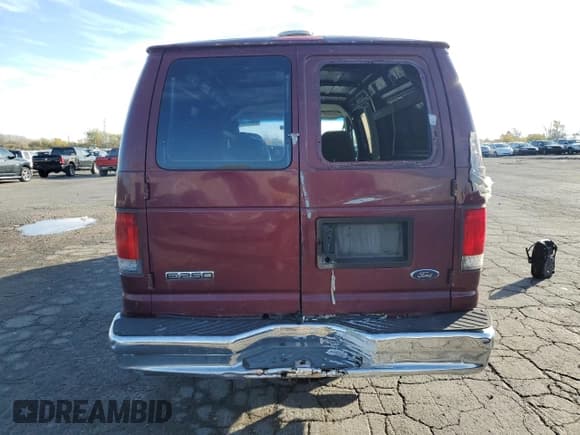 ✅ 2006 Ford Econoline Cargo • VIN: 1FTNS24L76HB09436 • Лот: 91877245. Опубликован ранее на Copart с пробегом 205 664 миль. Бесплатный доступ к архиву аукционных продаж из США и подробный отчёт об истории автомобиля на DreamBid. Изображение 6.
