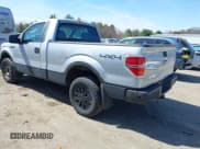 ✅ 2010 Ford F-150 XL • VIN: 1FTMF1EW7AKB83244 • Lot: 42074794. Wystawiony na IAAI z przebiegiem 110 320 mil. Bezpłatny archiwum sprzedaży aukcyjnych z USA i szczegółowy raport historii pojazdu na DreamBid. Zdjęcie 3.